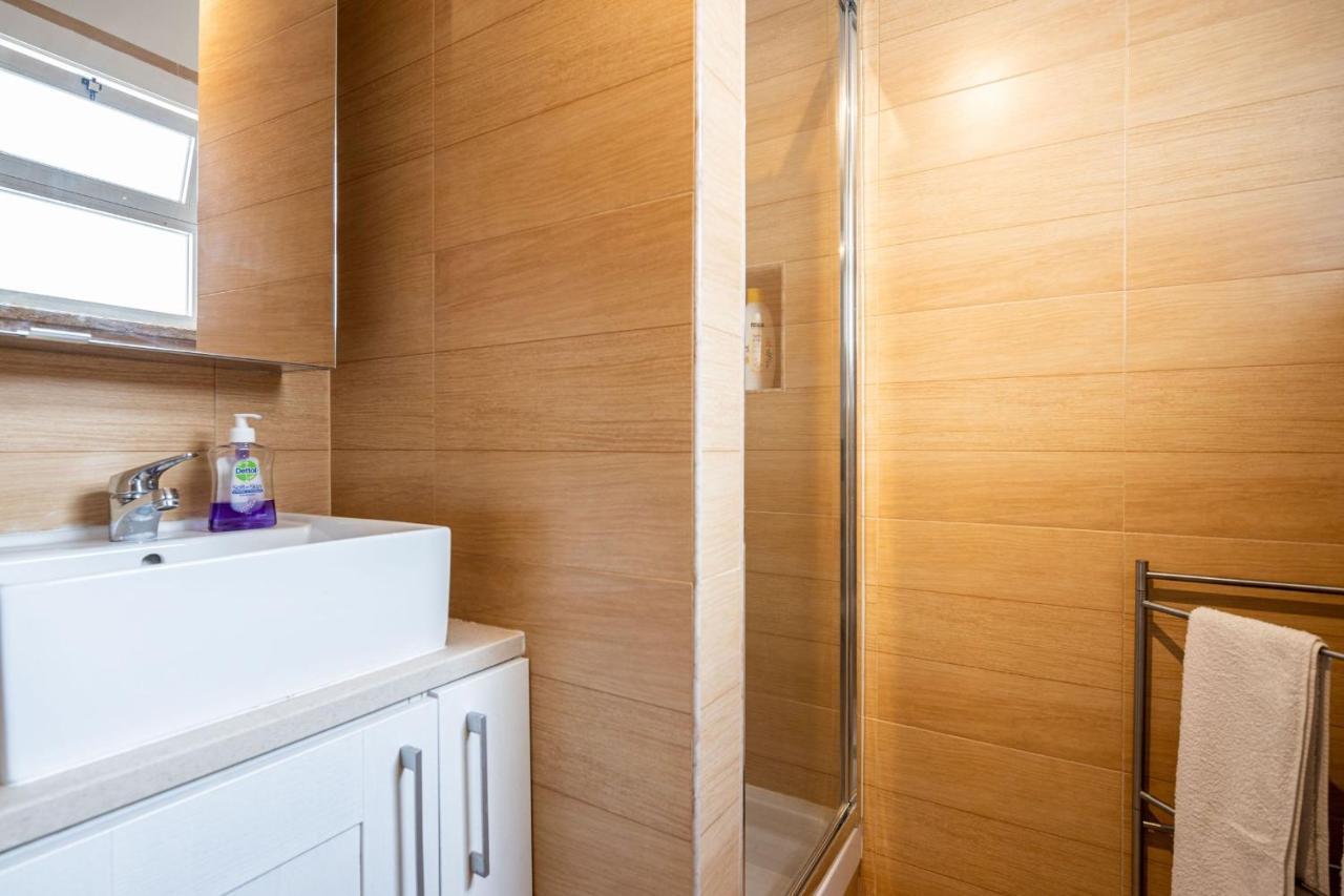 Lapa 3Bdr Duplex W/ Balcony By Lovelystay Lisboa Dış mekan fotoğraf
