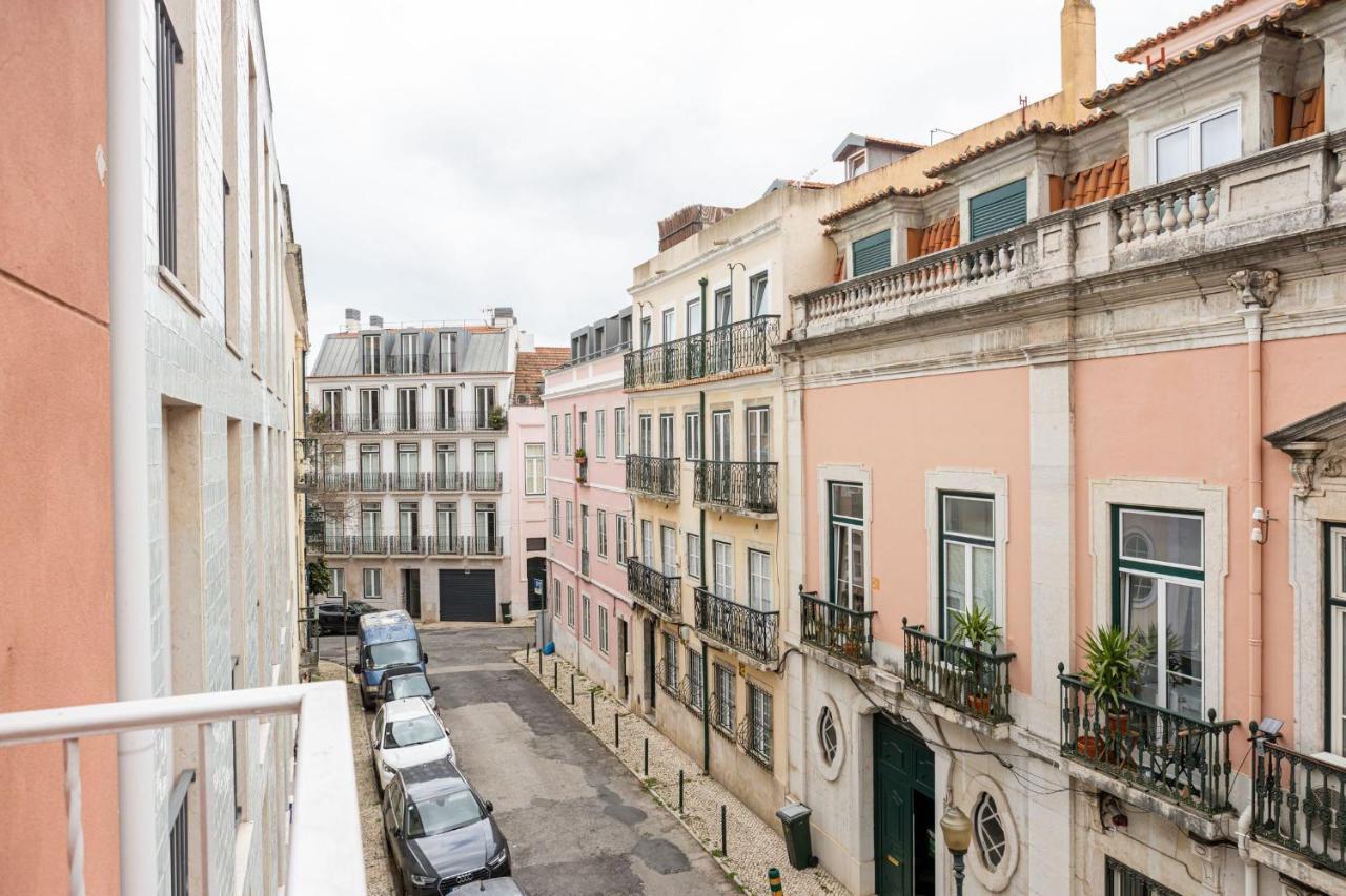 Lapa 3Bdr Duplex W/ Balcony By Lovelystay Lisboa Dış mekan fotoğraf